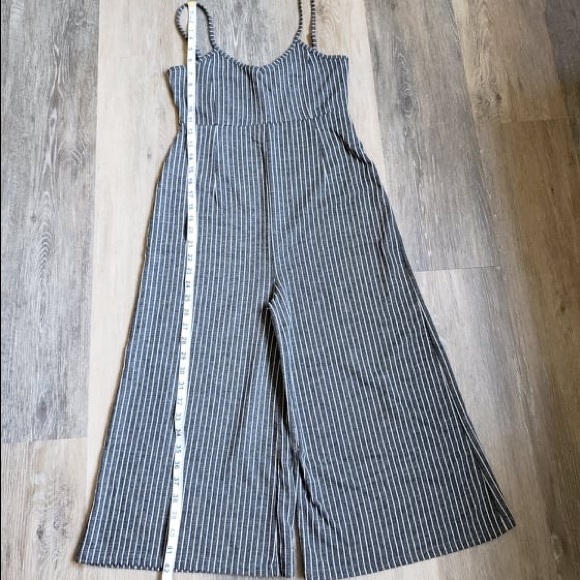 Stripe Jumpsuit - Picture 8 of 9